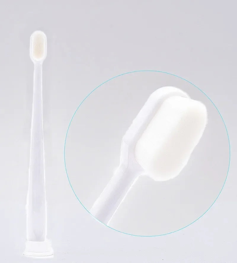 מברשת שיניים עם סיבים רכים – EverSmile