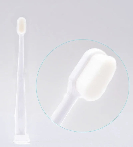 מברשת שיניים עם סיבים רכים – EverSmile